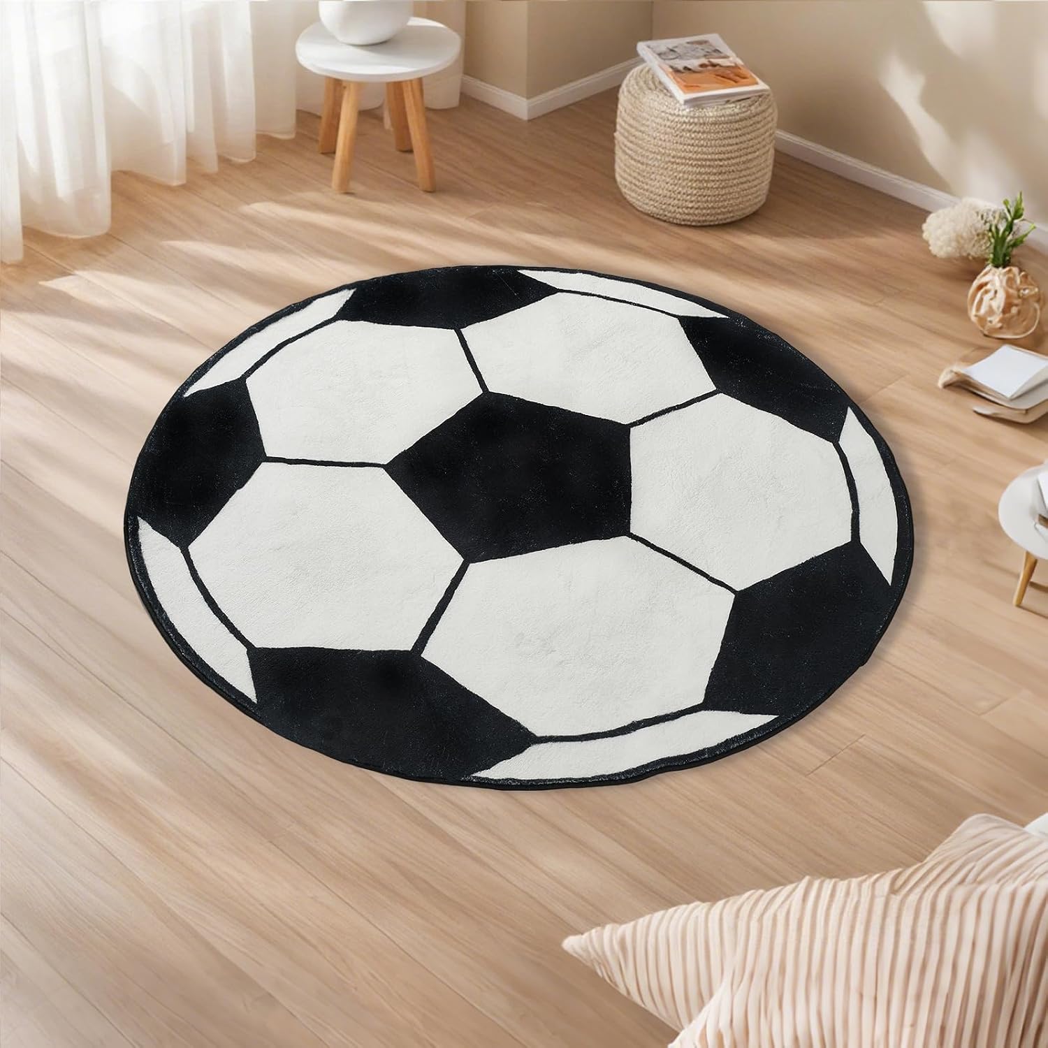 Home Gym For Kids - Plüschiger Runder Fußball-Design-Teppich, Schwarz-Weißes Fußballmuster, Matte
