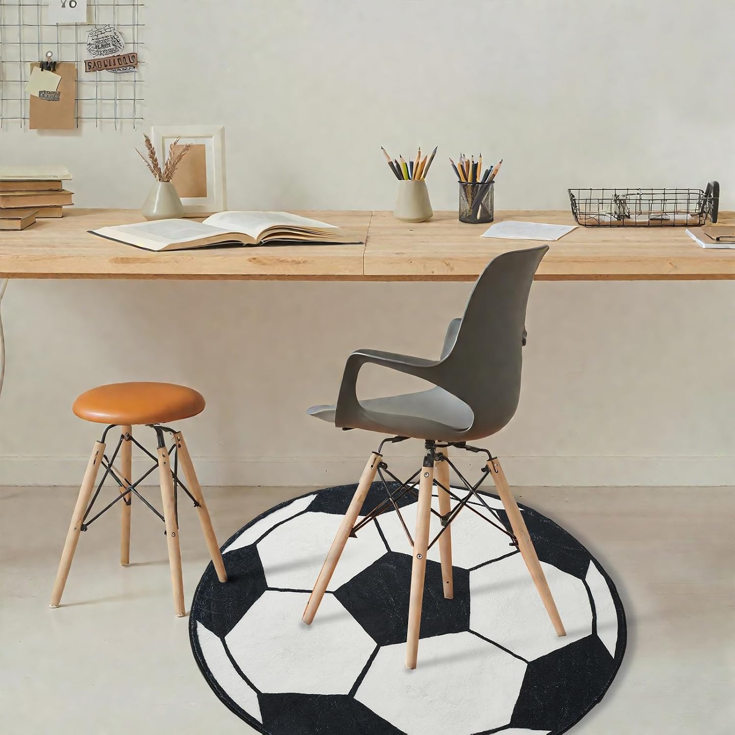 Plüschiger Runder Fußball-Desi – Home Gym For Kids Bewertung und Preis